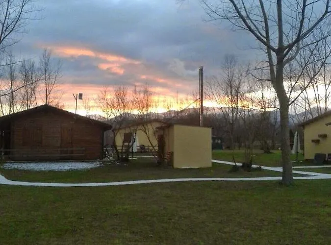 Parco vacanze Oasi Del Sangro *